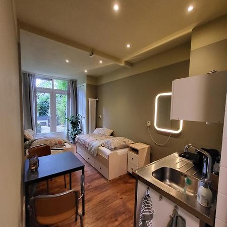 De Doorgang Bed & Breakfast Groningen Eksteriør bilde